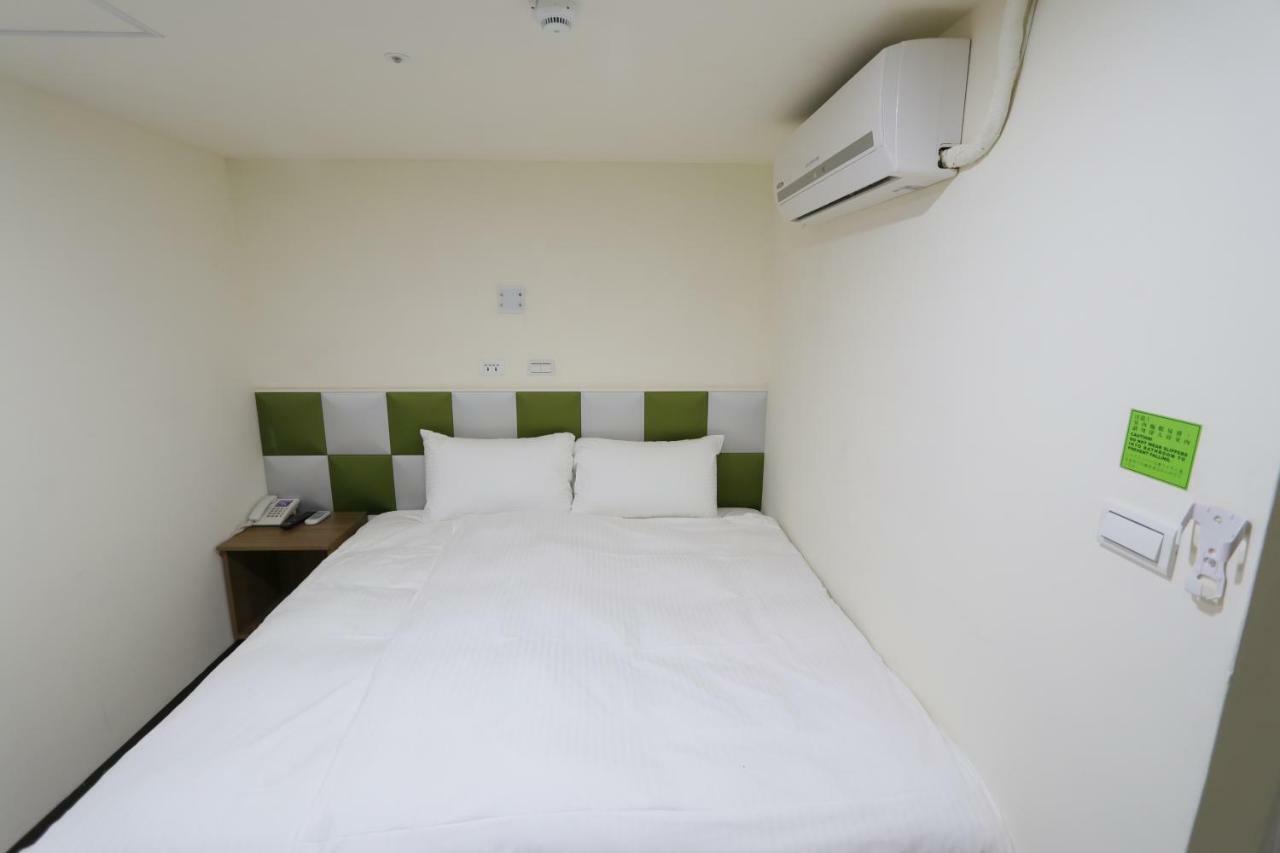 Yi Dian Yuan Hotel Zhongli Eksteriør billede